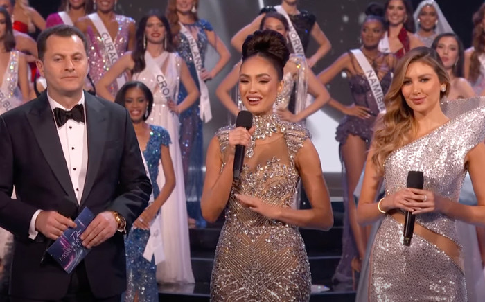 Đầu tư khủng về sân khấu, ánh sáng, bán kết Miss Universe 2023 vẫn lộ 'rổ sạn' đáng tiếc! Ảnh 2