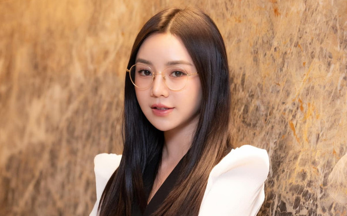 Nhan sắc mẹ ruột Quỳnh Kool gây sốt, bảo sao cô con gái là hot girl vạn người mê Ảnh 2