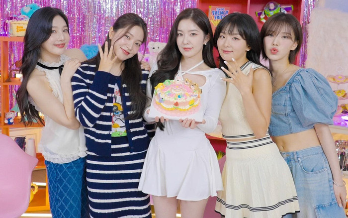 Nhóm nhạc Hàn Quốc nổi tiếng phải xin lỗi fan vì một lý do? Ảnh 2