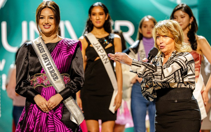 Chủ tịch Miss Universe tuyên bố từ chức sau khi công ty phá sản Ảnh 2