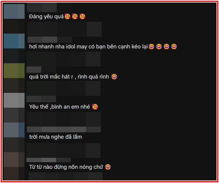 Chưa đến lượt biểu diễn, Hoài Lâm 'rình mò' khán giả sau cánh gà: Dấu hiệu của sự 'thèm hát' quá đây mà! Ảnh 4