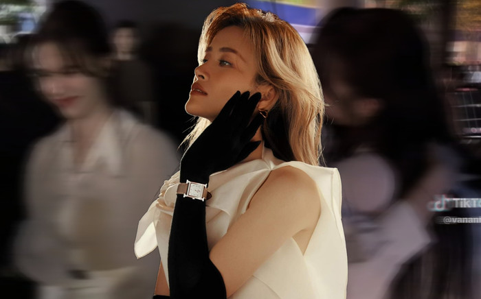 Đang di chuyển ra về sau đêm diễn, Đông Nhi bỗng 'quay xe' ngược lại để gặp những 'người đặc biệt' Ảnh 2