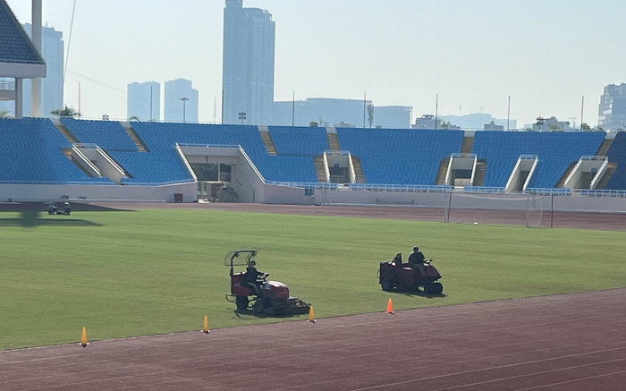 Sân Mỹ Đình hết dơ bẩn, đẹp lung linh trước trận Việt Nam gặp Iraq Ảnh 2