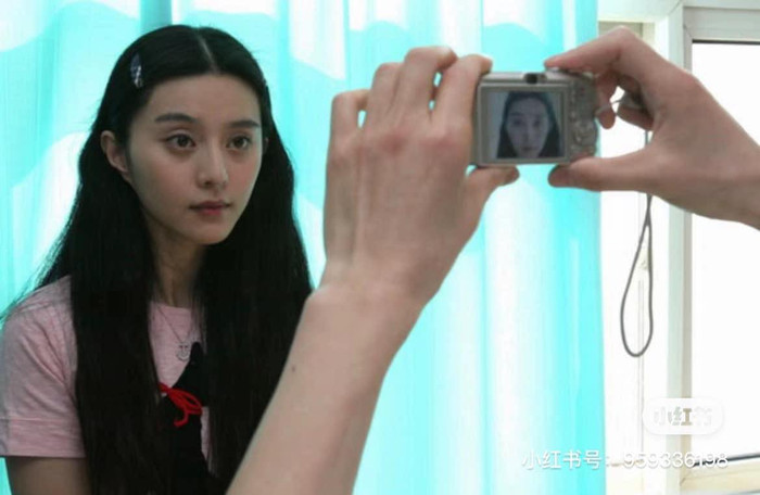 Phạm Băng Băng tung bộ ảnh thời trẻ, nhan sắc đủ sức 'thổi bay' Lưu Diệc Phi Ảnh 6