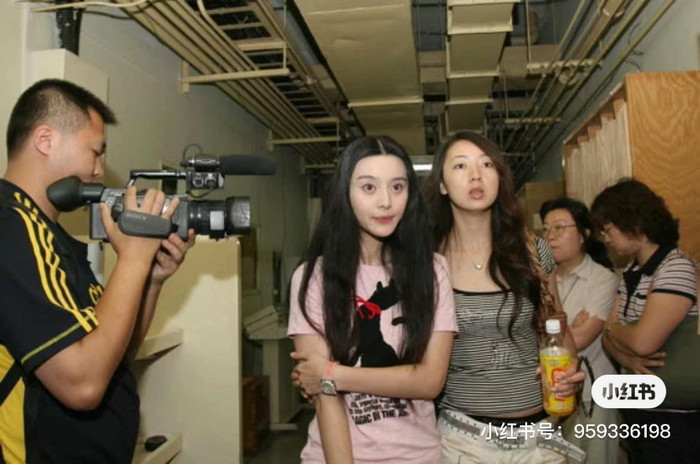 Phạm Băng Băng tung bộ ảnh thời trẻ, nhan sắc đủ sức 'thổi bay' Lưu Diệc Phi Ảnh 5