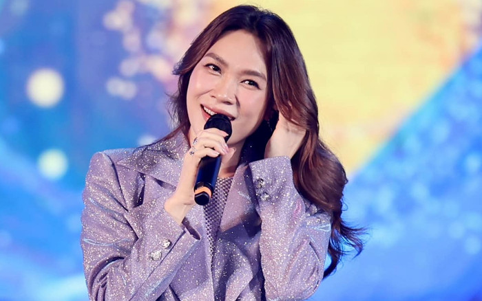 Mỹ Tâm gặp sự cố khi biểu diễn trên sóng trực tiếp, cách xử lý cũng đủ biết chuyên nghiệp cỡ nào! Ảnh 2