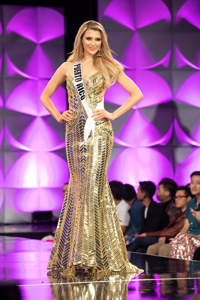 Madison Anderson từng hạ quyết tâm rất cao khi quay trở lại Miss Universe 2019. Cô từng là á hậu 3 Hoa hậu Hòa bình Quốc tế 2016. Mặc dù dừng chân ở vị trí á hậu 1 Hoa hậu Hoàn vũ 2019 nhưng những gì cô đã thể hiện khiến fan sắc đẹp không thể nào quên.&nbsp;