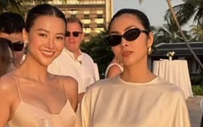 Đứng chung khung ảnh với Hoa hậu quốc tế, mẹ ba con Tăng Thanh Hà vẫn nổi bần bật vì điều này Ảnh 2