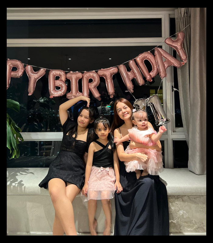 Dù bận rộn công việc, nữ ca sĩ vẫn luôn ưu tiên dành thời gian cho gia đình nhỏ của mình.