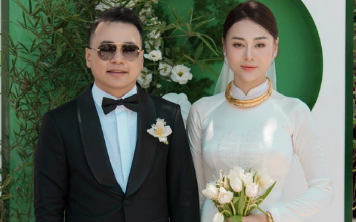 Phương Oanh hoãn cưới với Shark Bình, tiết lộ mang thai đôi Ảnh 2