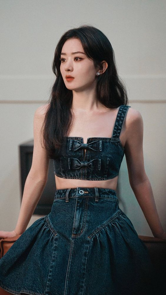 Các sao nữ CBiz chưa từng 'chung đụng': Triệu Lệ Dĩnh - Địch Lệ Nhiệt Ba hòa thuận bất ngờ Ảnh 2