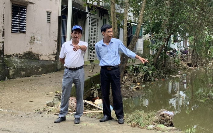 Thầy giáo cứu 3 người gặp nạn giữa dòng lũ dữ Ảnh 2