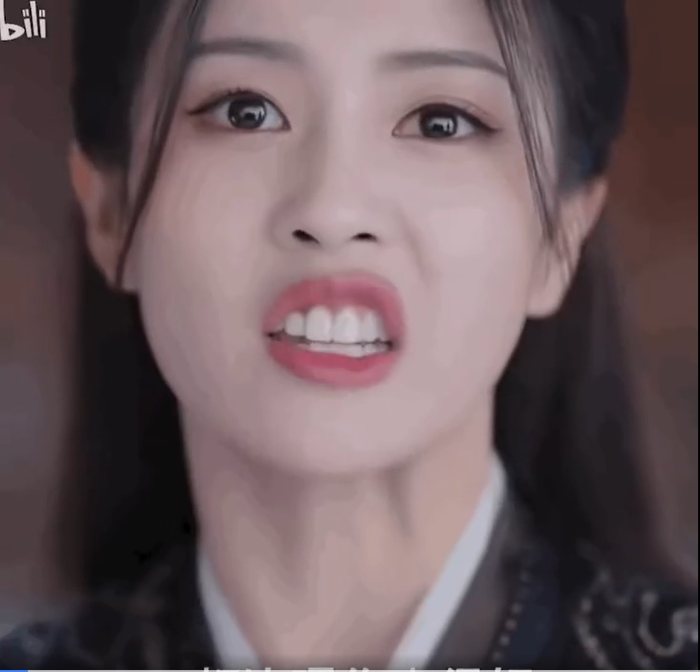 Phân cảnh diễn xuất 'cạn lời' của loạt sao Hoa ngữ: Bạch Lộc diễn bằng miệng, Dương Dương quá lố Ảnh 1