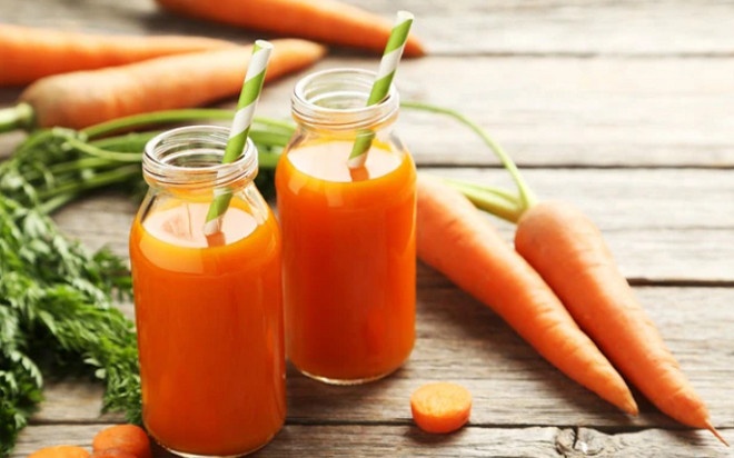 Ăn cà rốt liên tục trong 3 tháng để giảm cân, cơ thể người phụ nữ có sự thay đổi đáng kinh ngạc Ảnh 2
