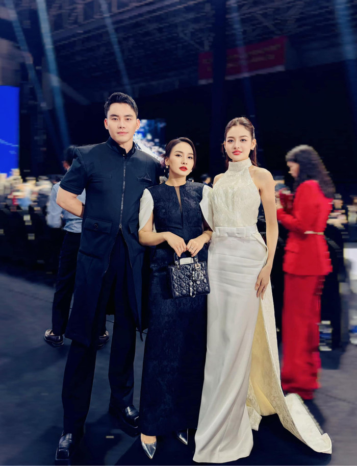 Cách đây không lâu, Bảo Thanh đã có dịp gặp gỡ nhiều đồng nghiệp thân thiết tại một sự kiện ở Hà Nội