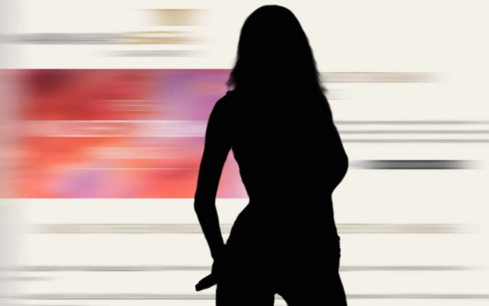 Xôn xao đêm diễn của nữ ca sĩ có giá vé lên đến 900 triệu đồng: Là cái tên chẳng xa lạ trong showbiz! Ảnh 2