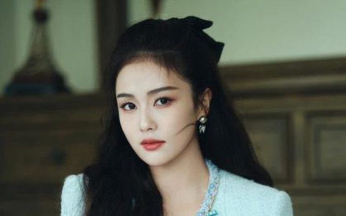 Bạch Lộc gây tranh cãi vì cái kết phim 'treo đầu dê bán thịt chó' Ảnh 2