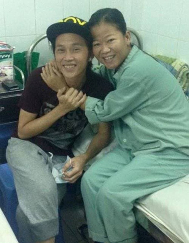 Dù bệnh nặng, ca sĩ Thái Trân vẫn giữ niềm đam mê với âm nhạc.