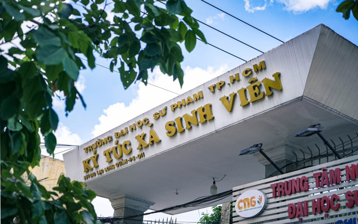 Sinh viên trường ĐH Sư phạm TP.HCM bị cấm nằm nệm, giám đốc ký túc xá nói gì? Ảnh 2