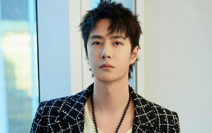 Vương Nhất Bác bị chê kém duyên Ảnh 2