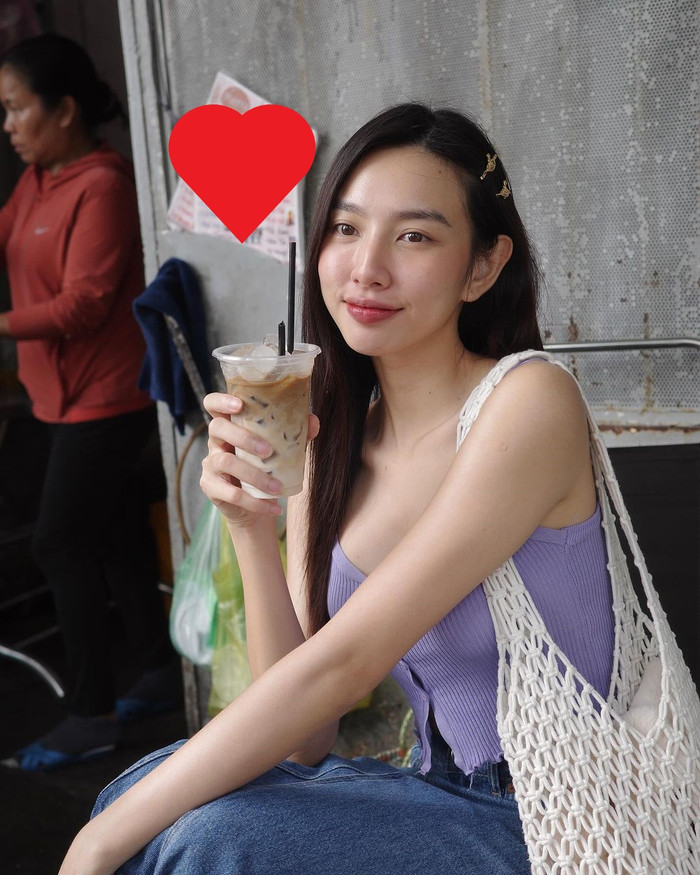 Làn da căng bóng, tràn đầy sức sống của hoa hậu Thùy Tiên khiến nhiều khán giả nữ ra sức 'xin vía'