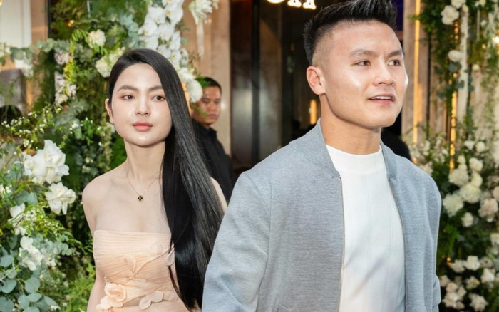 Quang Hải tay trong tay cùng bạn gái đến chúc mừng đám cưới Đoàn Văn Hậu Ảnh 2
