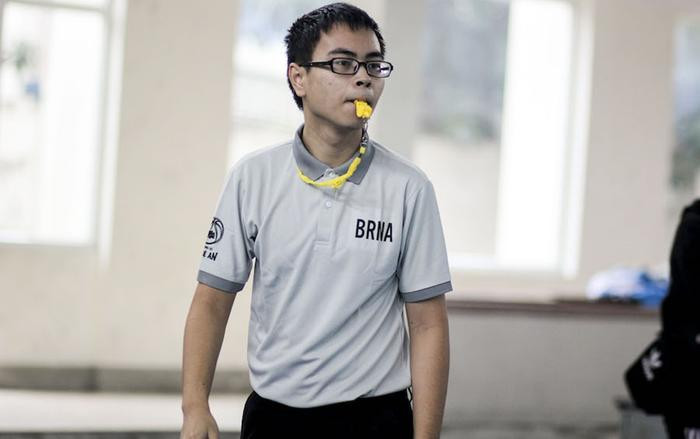 Sau nhiều năm, cậu bạn đã thoát khỏi cái bóng quán quân Olympia và được sống đúng như ý mình muốn