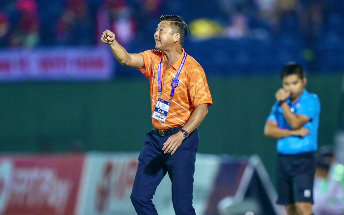 HLV Lê Huỳnh Đức, HLV Troussier và chuyện 1 năm hay 3 năm Ảnh 2