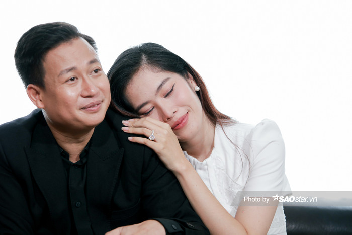 Nam Em nói cô cảm nhận được sự yêu thương khi bên cạnh người bạn trai hiện tại.