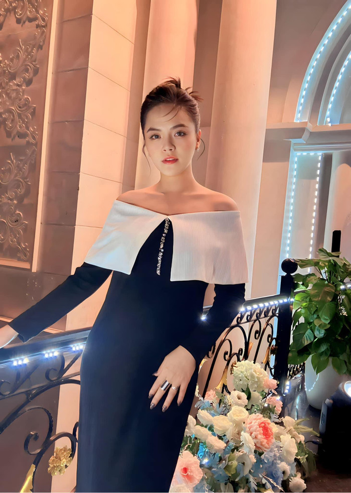 Thu Quỳnh đăng tải khoảnh khắc mẹ bầu đi dự sự kiện với visual rạng rỡ.