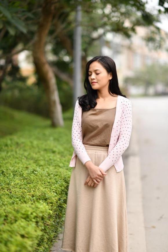 Công khai mang thai con thứ 2 nhưng Thu Quỳnh giấu danh tính của bạn trai để giữ quyền riêng tư.