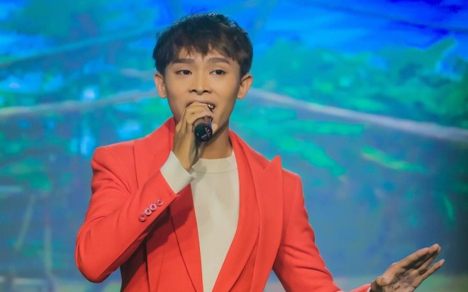 Hồ Văn Cường bất ngờ làm điều đặc biệt với người đã nâng đỡ sự nghiệp cho mình Ảnh 2