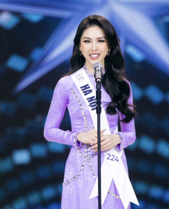 'Sốt' lại khoảnh khắc Quỳnh Hoa đọ sắc cùng mỹ nhân hụt vé thi Miss Universe, ai 'chặt' ai? Ảnh 4