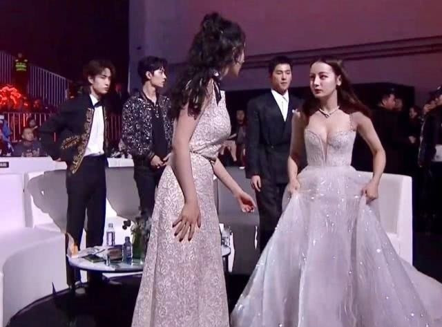 Dương Mịch chứng tỏ độ hot bền bỉ không ai làm lại nhờ 1 chi tiết Ảnh 4