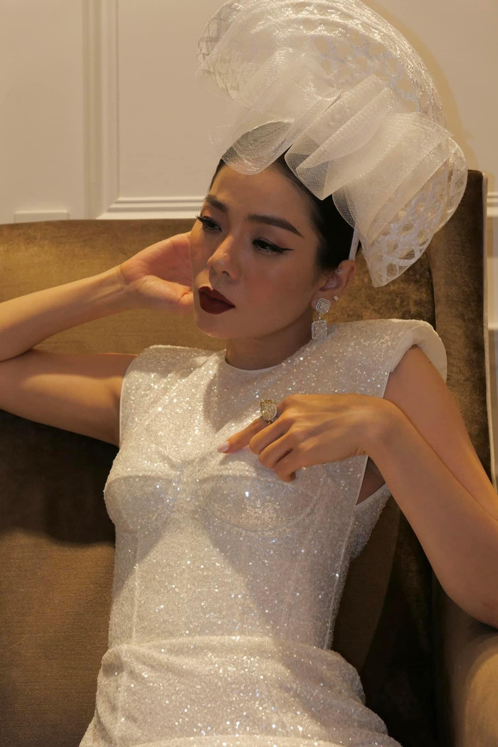 Phong cách thời trang, lối sống của Lệ Quyên đã truyền cảm hứng cho không ít khán giả