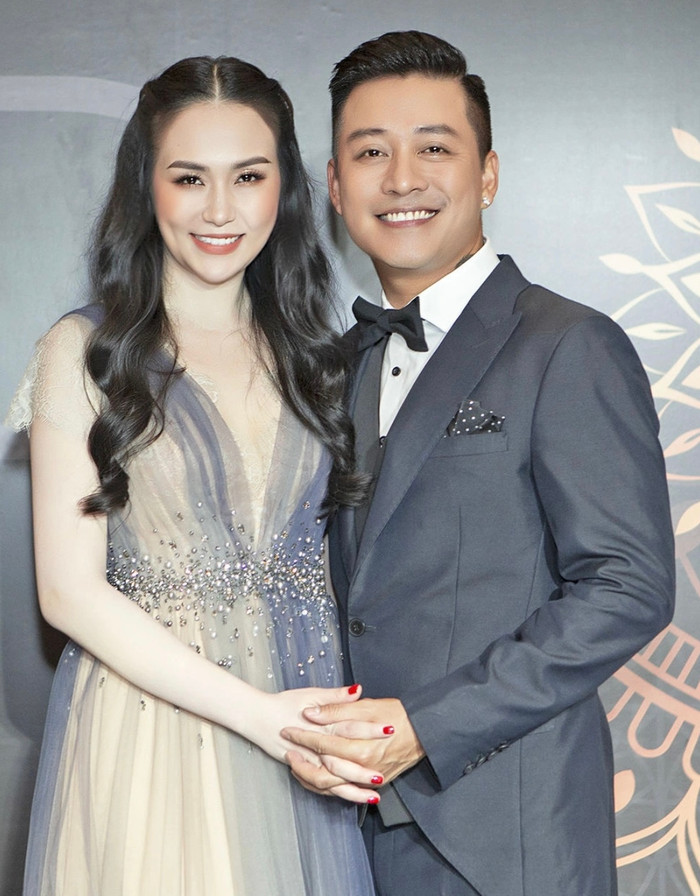 Sau khi kết hôn, vợ Tuấn Hưng được mẹ chồng giúp đỡ rất nhiều trong công việc gia đình.