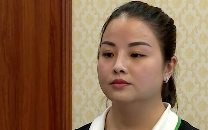 Tin tưởng người phụ nữ xinh đẹp, nhiều người tá hỏa khi biết bị lừa hàng tỷ đồng Ảnh 2