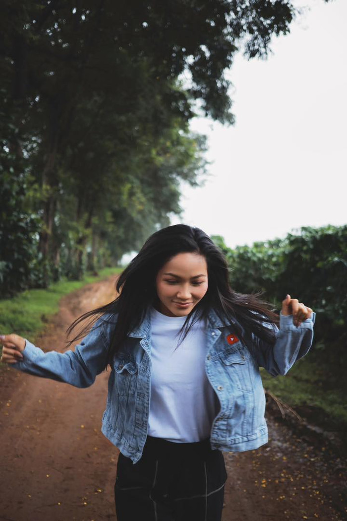 Tính cách thân thiện, hòa đồng của H'Hen Niê luôn chiếm trọn cảm tình từ phía công chúng