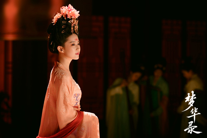 Hoa hệ 'Tiên' Lưu Diệc Phi – Lưu Thi Thi tái xuất chấn động, Dương Mịch – Triệu Lệ Dĩnh có đọ lại? Ảnh 3