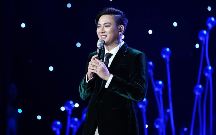 Bị khán giả nhận xét 'hát hay như ca sĩ, sau này sẽ nổi tiếng', Hoài Lâm phản ứng ra sao? Ảnh 2