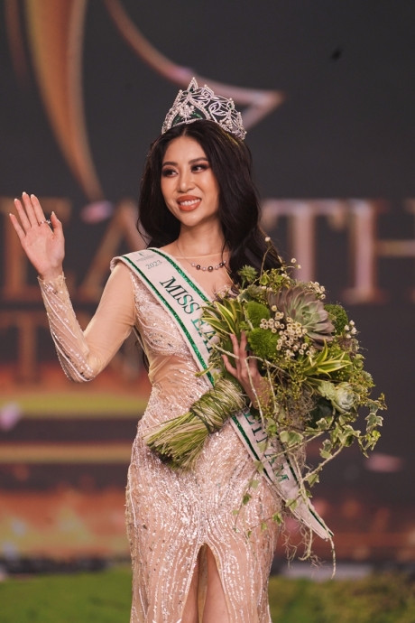 Người đẹp Việt khoe sash Miss Earth, chỉ 1 cử chỉ nhỏ đủ khiến fan kỳ vọng đăng quang như Phương Khánh Ảnh 6