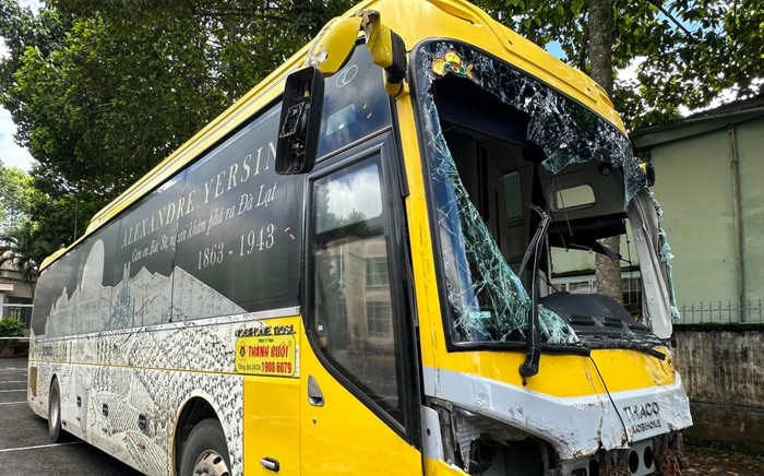 Toàn cảnh vụ xe Thành Bưởi gây tai nạn làm 5 người thiệt mạng, nhà xe bị tước giấy phép 3 tháng Ảnh 2