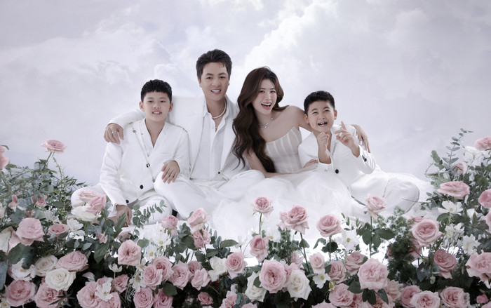 Đăng Khôi - Thủy Anh tung bộ ảnh ngọt ngào kỷ niệm 10 năm ngày cưới Ảnh 2