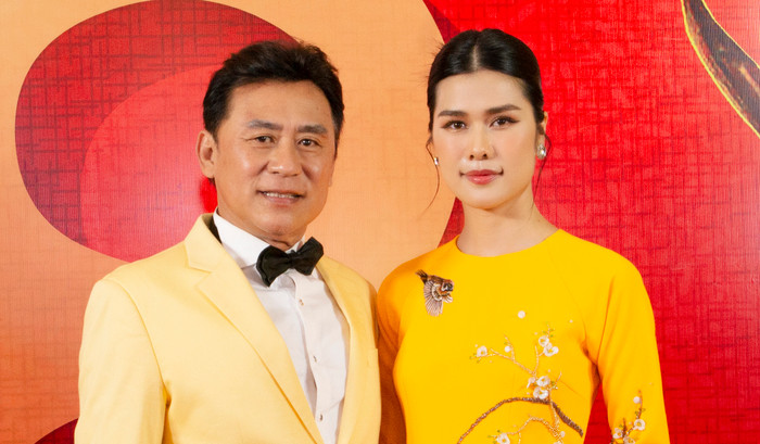 NSND Tạ Minh Tâm bên cô học trò cưng - Phúc Anh.