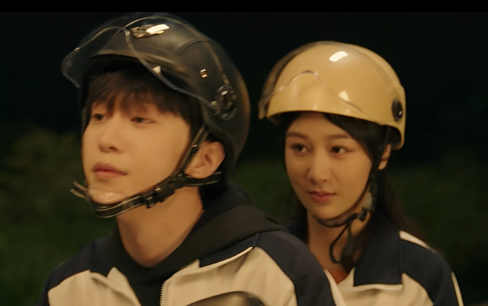 Dương Tử xuất hiện 'già chát' bên em trai Phạm Băng Băng Ảnh 2