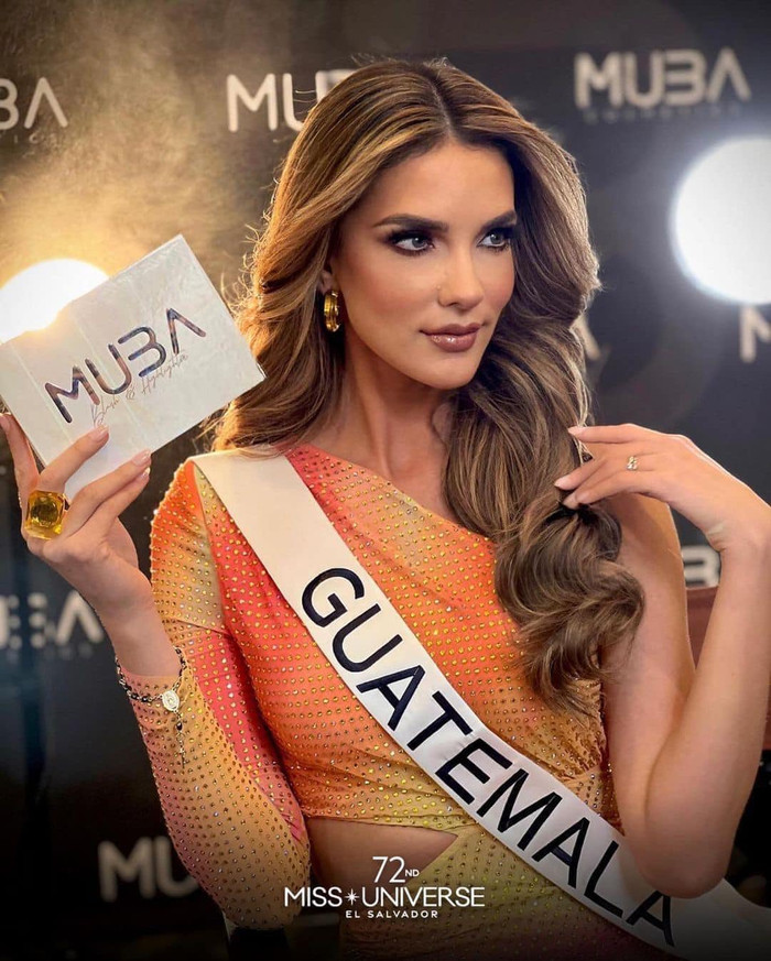 Nàng hậu đến từ Guatemala.