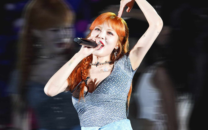 HyunA khiến fan Việt 'nóng mắt' với một hành động, khẳng định danh hiệu 'nữ hoàng gợi cảm' Kpop! Ảnh 2
