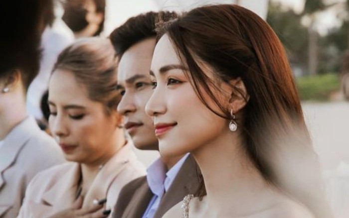 Dự ngày vui của Puka và Gin Tuấn Kiệt, Hòa Minzy mang nhiều tâm tư về việc kết hôn Ảnh 2