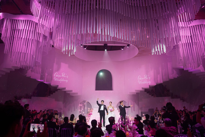  Puka - Gin Tuấn Kiệt đã đầu tư cực tâm huyết trong ngày trọng đại của cuộc đời.