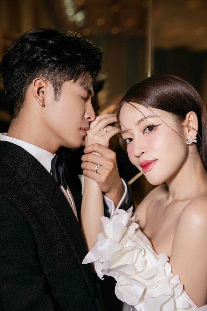 Sau đám cưới tại TP HCM, cặp đôi tổ chức hôn lễ tại Đồng Tháp - quê nhà Puka.